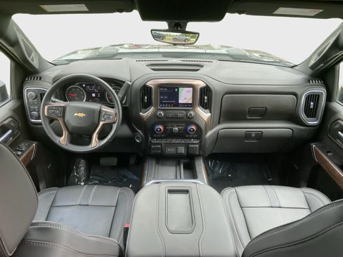 Used 2022 Chevrolet Silverado 2500 High Country AWD/4WD image 18