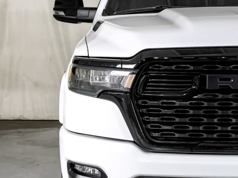 Used 2025 RAM 1500 Lone Star AWD/4WD image 39