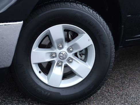 Used 2024 RAM 1500 Classic SLT image 16