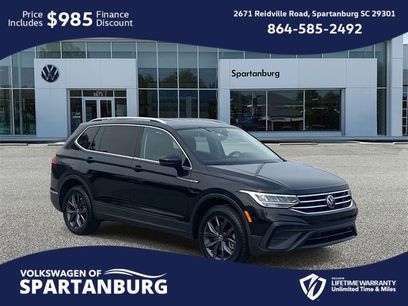 Used 2023 Volkswagen Tiguan SE