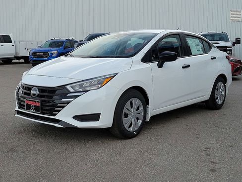 New 2025 Nissan Versa S w/ Trunk Package image 5