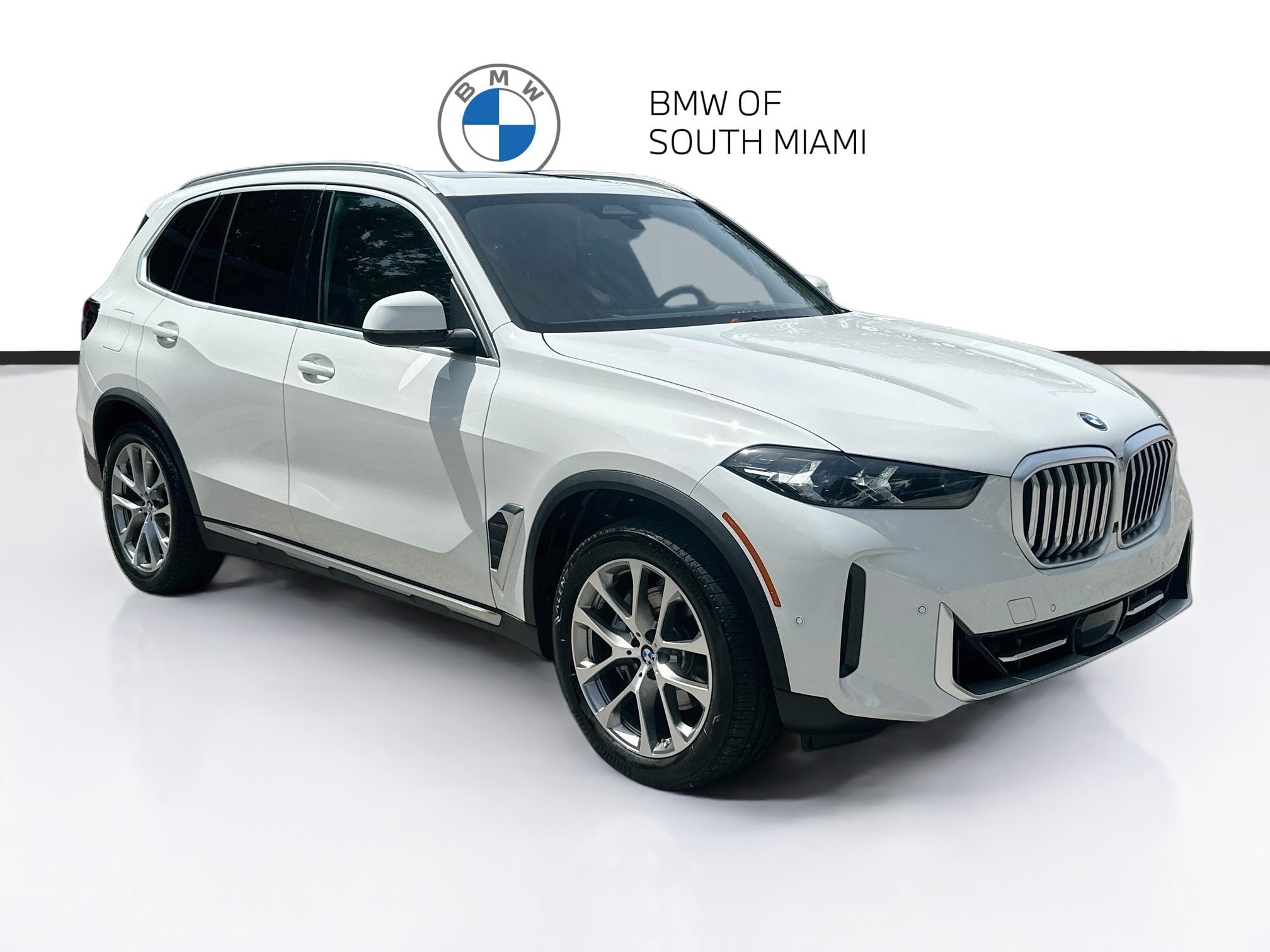 Certified 2024 BMW X5 sDrive40i RWD image 1