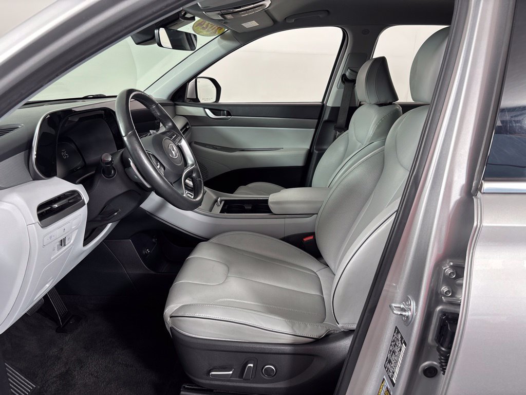 Used 2024 Hyundai Palisade SEL FWD image 22