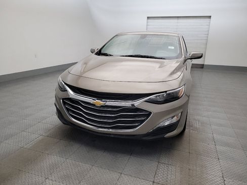 Used 2022 Chevrolet Malibu LT FWD image 15