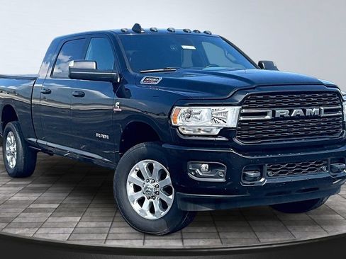 Used 2022 RAM 3500 Big Horn w/ Level A Equipment Group AWD/4WD image 11