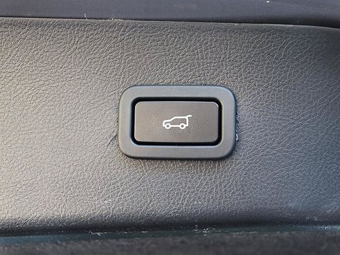 Used 2011 Land Rover Range Rover Sport HSE LUX AWD/4WD image 33