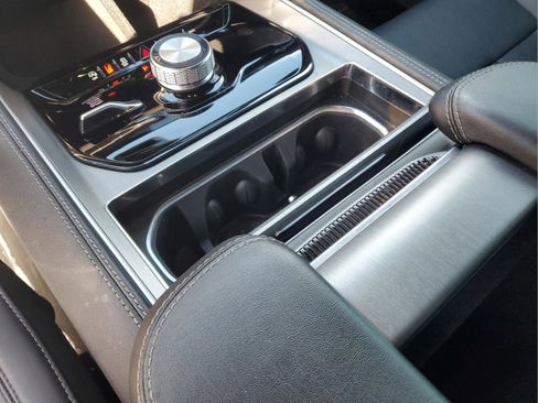 Used 2025 Jeep Wagoneer Series II image 25