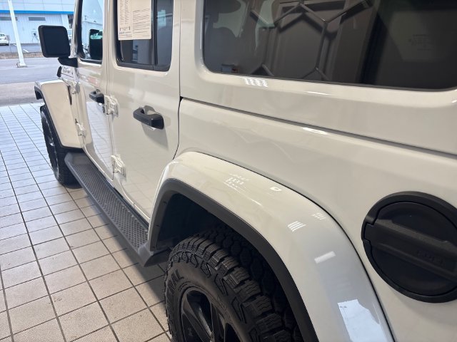 Used 2021 Jeep Wrangler Unlimited Sahara AWD/4WD image 19