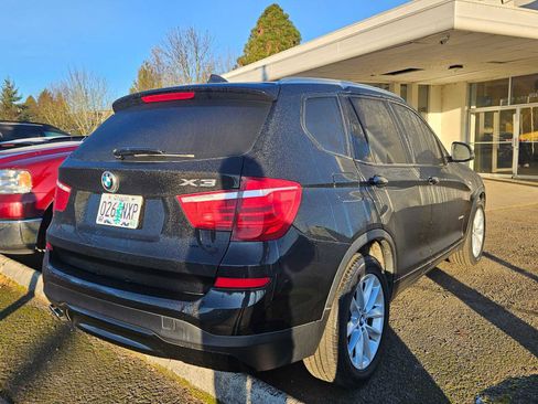 Used 2016 BMW X3 xDrive28i image 3