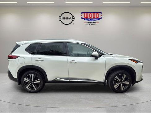 Used 2023 Nissan Rogue SL w/ SL Premium Package AWD/4WD image 2