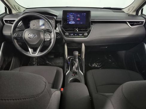 Used 2023 Toyota Corolla Cross LE w/ Moonroof Package AWD/4WD image 27
