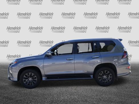 Used 2023 Lexus GX 460 Premium w/ Accessory Package AWD/4WD image 6