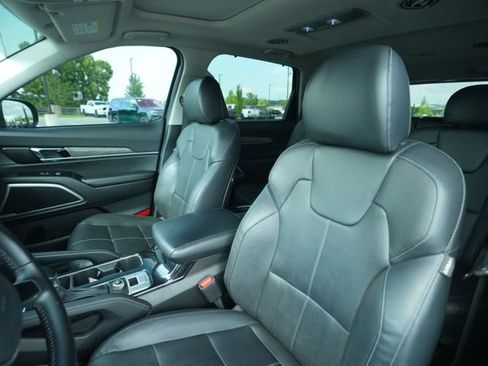 Used 2022 Kia Telluride EX w/ EX Premium Package FWD image 43