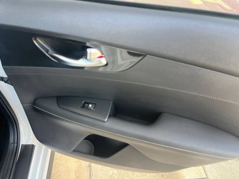 Used 2022 Kia Forte GT-Line w/ GT-Line Premium Package FWD image 28