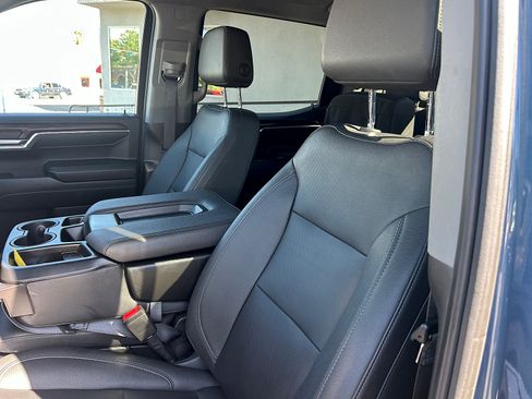 Used 2024 GMC Sierra 1500 SLT AWD/4WD image 21