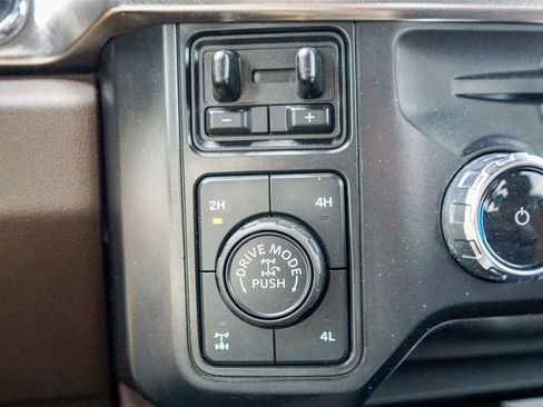 Certified 2024 Ford F350 King Ranch w/ Tremor Off-Road Package AWD/4WD image 15