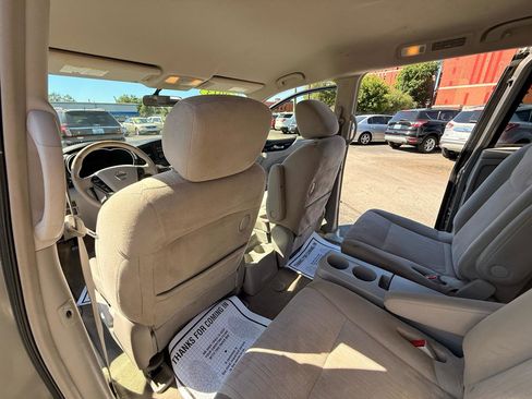 Used 2013 Nissan Quest SV FWD image 14
