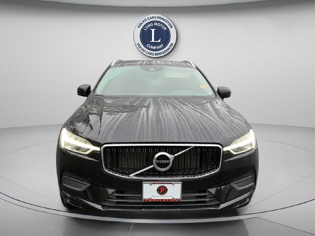 Used 2020 Volvo XC60 T5 Momentum w/ Protection Package AWD/4WD image 14