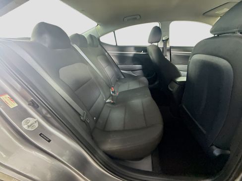 Used 2020 Hyundai Elantra SE w/ Cargo Package (C1) FWD image 26