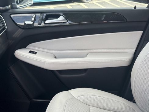 Used 2017 Mercedes-Benz GLE 350 image 18