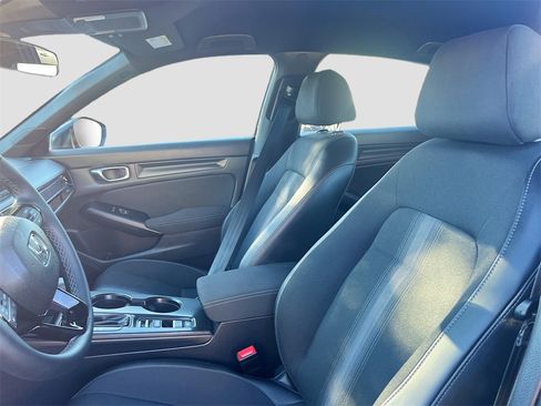 Used 2025 Honda Civic Sport image 19