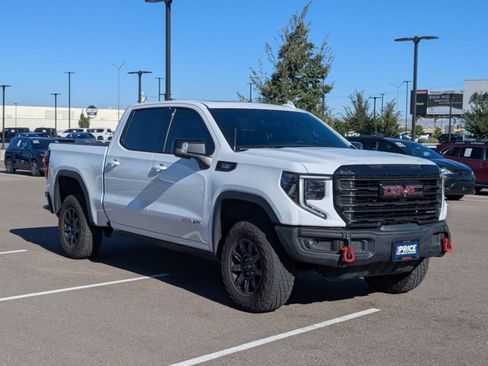 Used 2024 GMC Sierra 1500 AT4X image 3