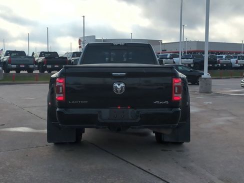 Used 2019 RAM 3500 Limited w/ Max Tow Package image 6