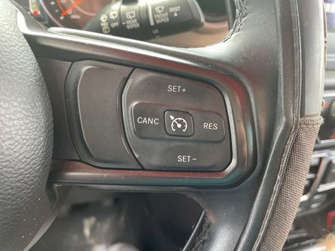 Used 2018 Jeep Wrangler Unlimited Sport S AWD/4WD image 27