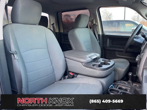 Used 2018 RAM 2500 Tradesman w/ Chrome Appearance Group image 11