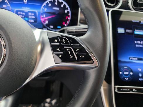 Certified 2025 Mercedes-Benz GLC 300 image 19