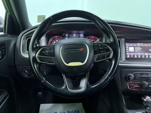Used 2021 Dodge Charger SXT w/ Leather Interior Group RWD image 20