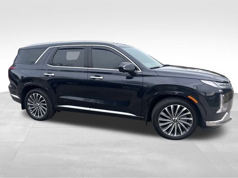 Used 2024 Hyundai Palisade Calligraphy image 24