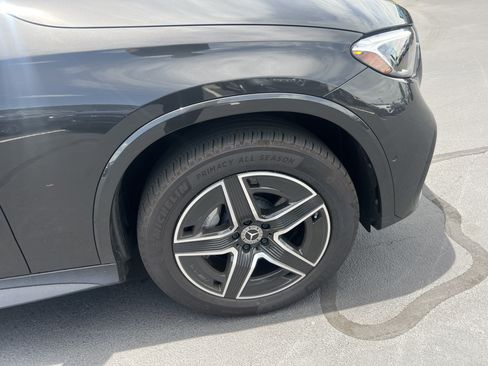 Certified 2025 Mercedes-Benz GLC 300 4MATIC image 13