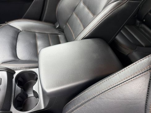 Used 2021 MAZDA CX-5 Touring w/ Touring Preferred SV Package image 14