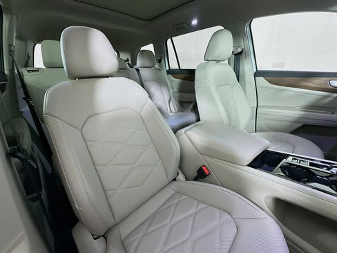 New 2026 Volkswagen Atlas SE AWD/4WD image 28