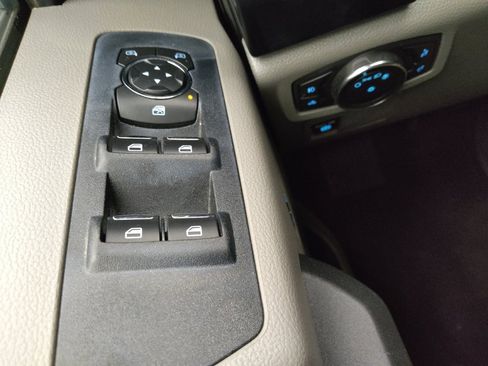 Used 2020 Ford F150 XL w/ Equipment Group 101A Mid image 27