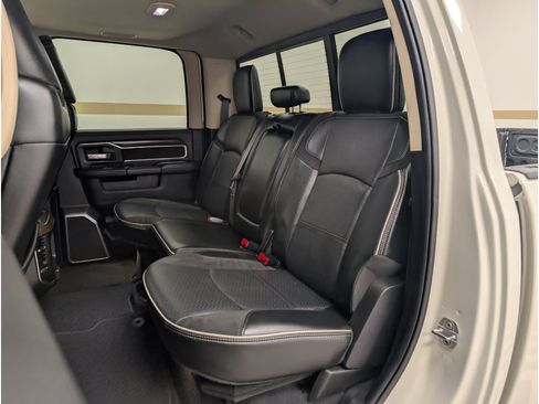 Used 2022 RAM 3500 Laramie AWD/4WD image 16