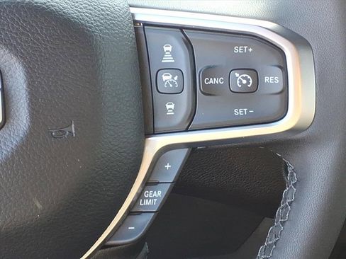 Used 2025 RAM 2500 Big Horn image 9