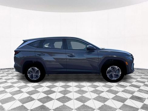 New 2026 Hyundai Tucson Blue SE image 14