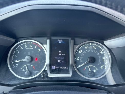 Used 2022 Toyota Tacoma SR5 w/ Technology Package RWD image 21