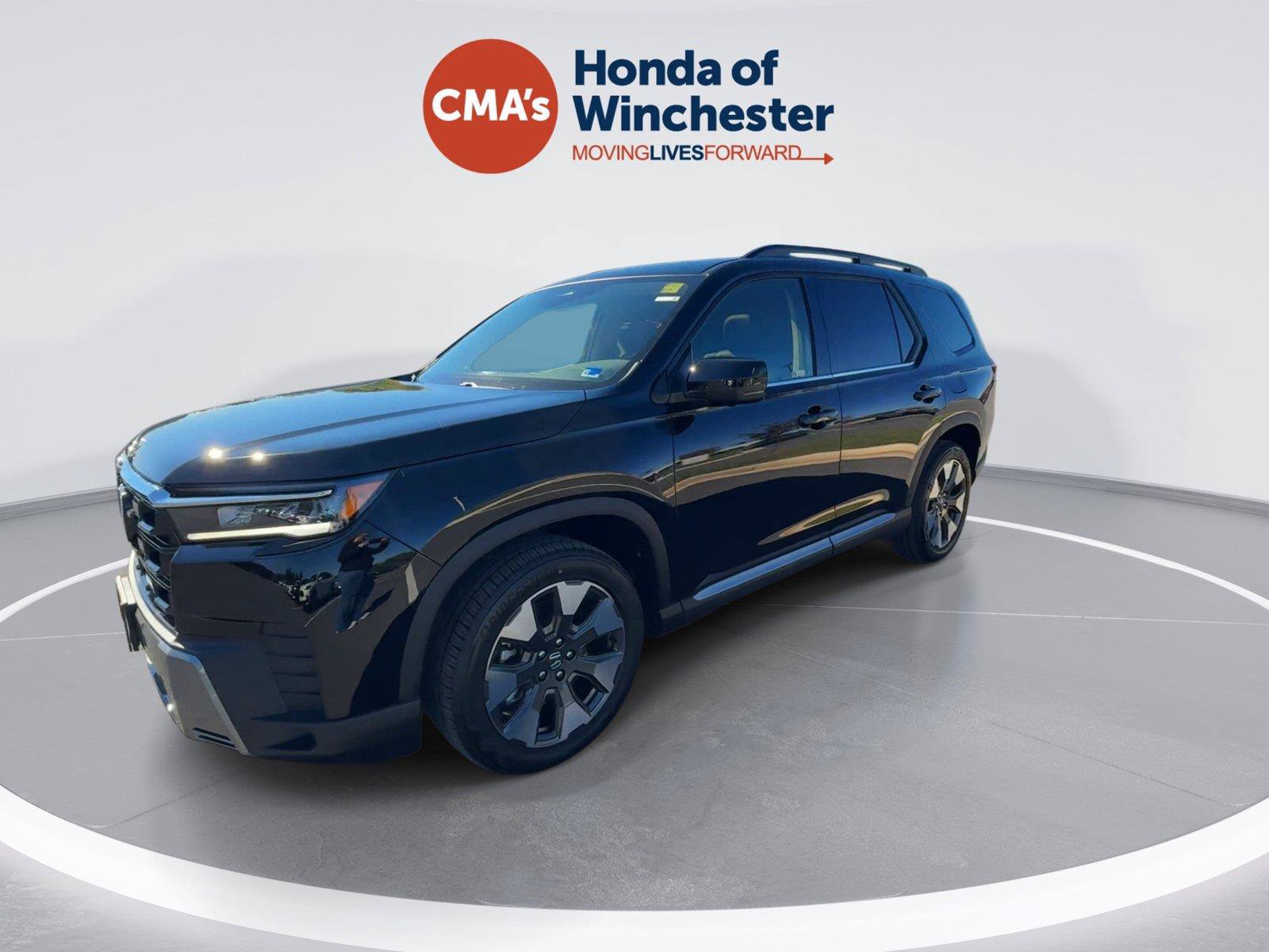 New 2026 Honda Pilot Touring image 4