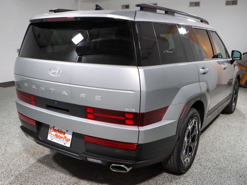 Used 2024 Hyundai Santa Fe SEL image 7