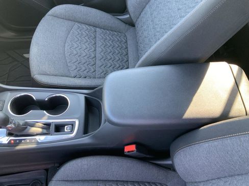 Used 2024 Chevrolet Equinox LT image 52