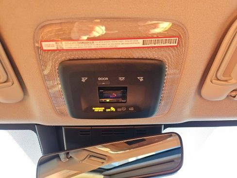 New 2026 Toyota Prius XLE image 41