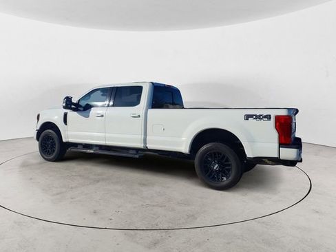 Used 2022 Ford F350 Lariat AWD/4WD image 3