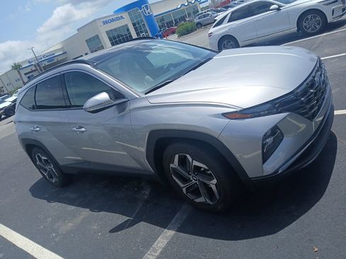 Used 2024 Hyundai Tucson Limited FWD image 2
