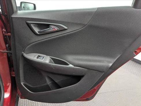 Used 2025 Chevrolet Malibu LT FWD image 19