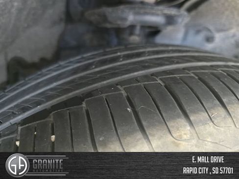 Used 2026 Nissan Rogue SV AWD/4WD image 27