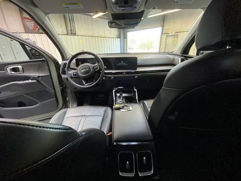 Used 2024 Kia Sorento X-Line EX image 19