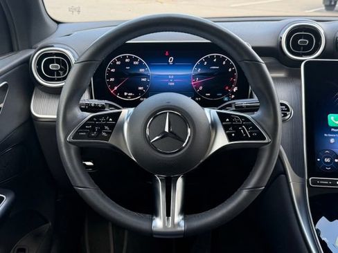 Used 2026 Mercedes-Benz GLC 300 4MATIC image 13